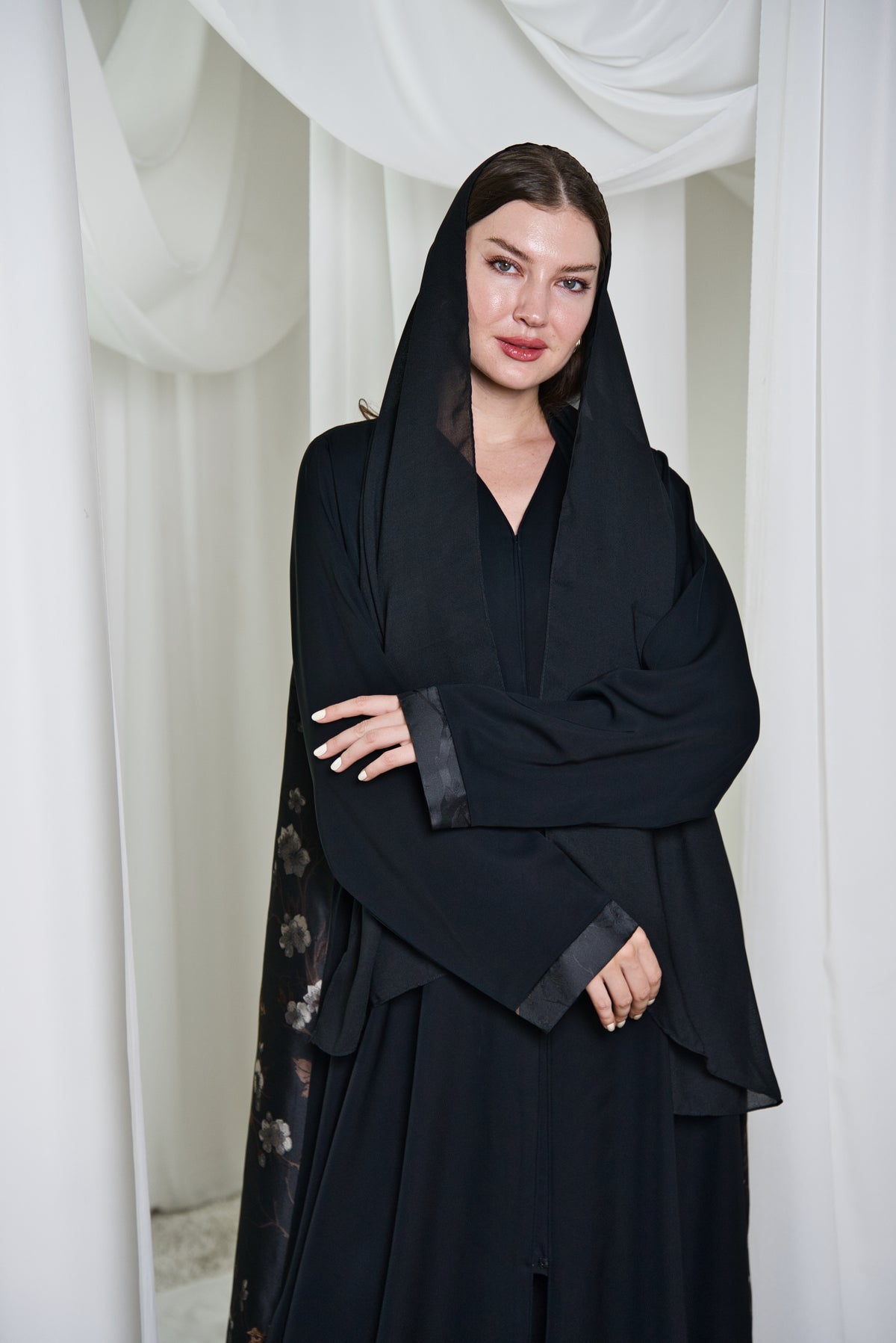 A021 Brown Bird Canvas Abaya